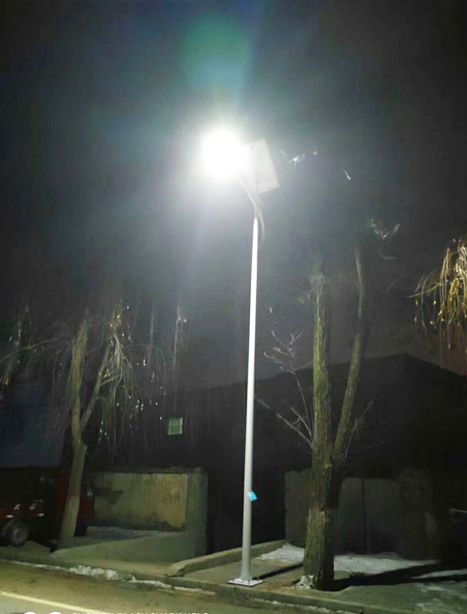 积石山县英吉沙太阳能路灯项目