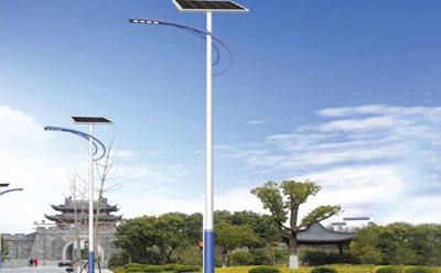 英吉沙英吉沙太阳能路灯价格差在哪？影响造价的4大核心因素揭秘